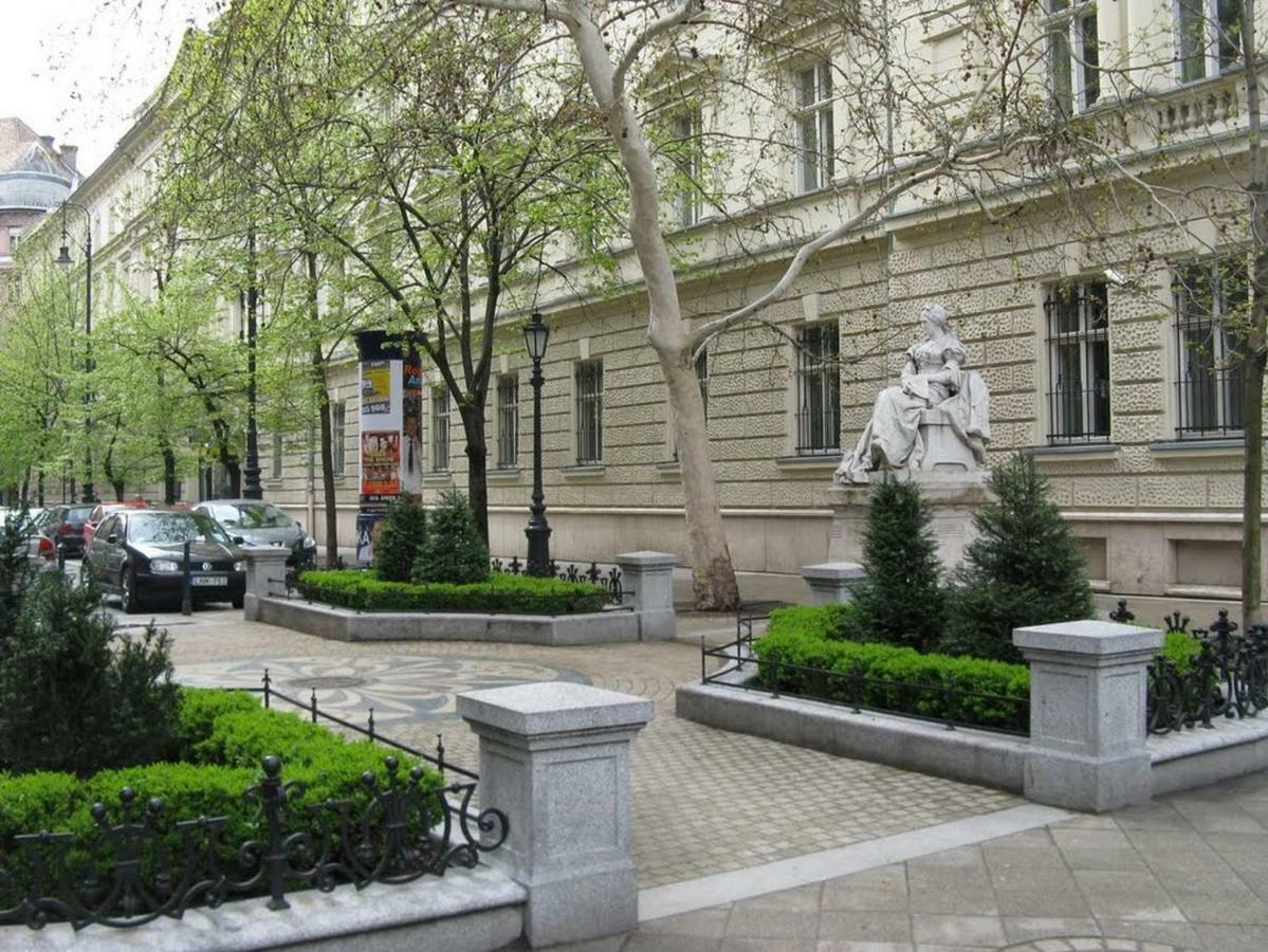 Romantic Hideaway Centertown Budapest Kültér fotó